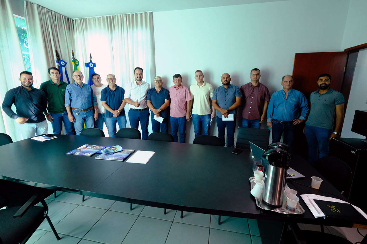 reuniao estrada rural agua boa mt